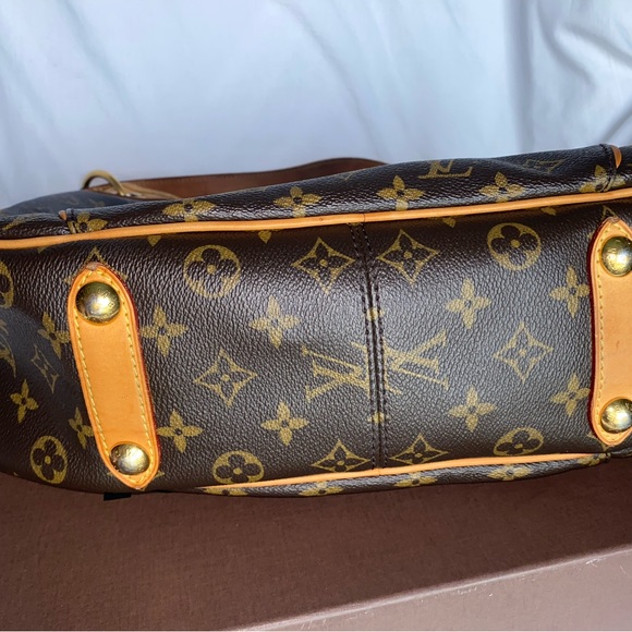 SOLD…. AUTHETIC Louis Vuitton Monogram Galliera PM - Picture 8 of 14